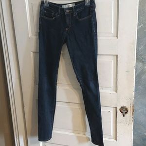 The A&F super skinny sz 2r
